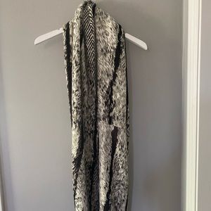 Michael Kors Infinity Scarf